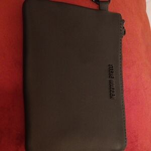 Steve Madden Wristlet